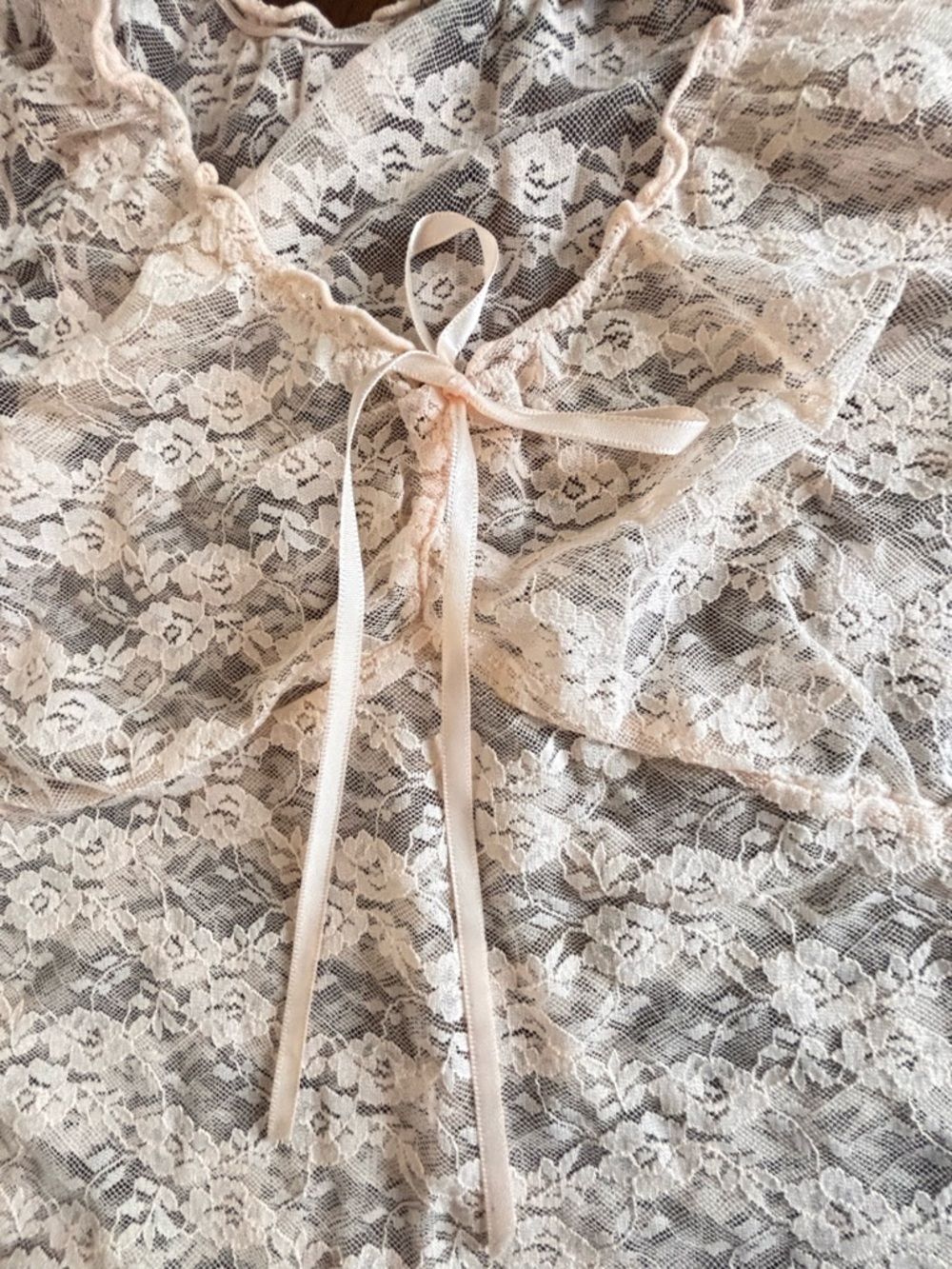Brandy Melville Lace Camisole with Ribbon Tie OS Coquette - Picture 4 of 9